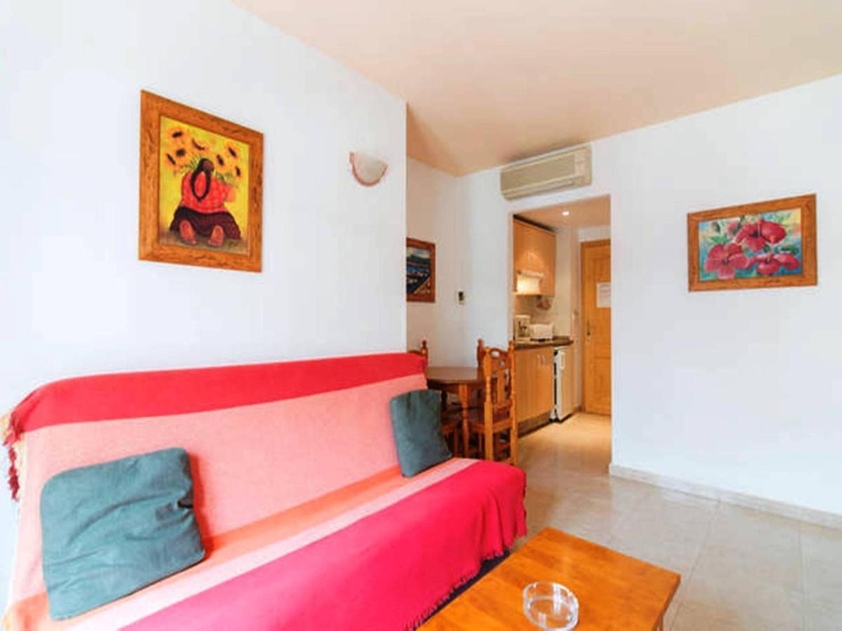 Apartamentos Vicenta Carihuela By Playa Miguel Torremolinos Zewnętrze zdjęcie