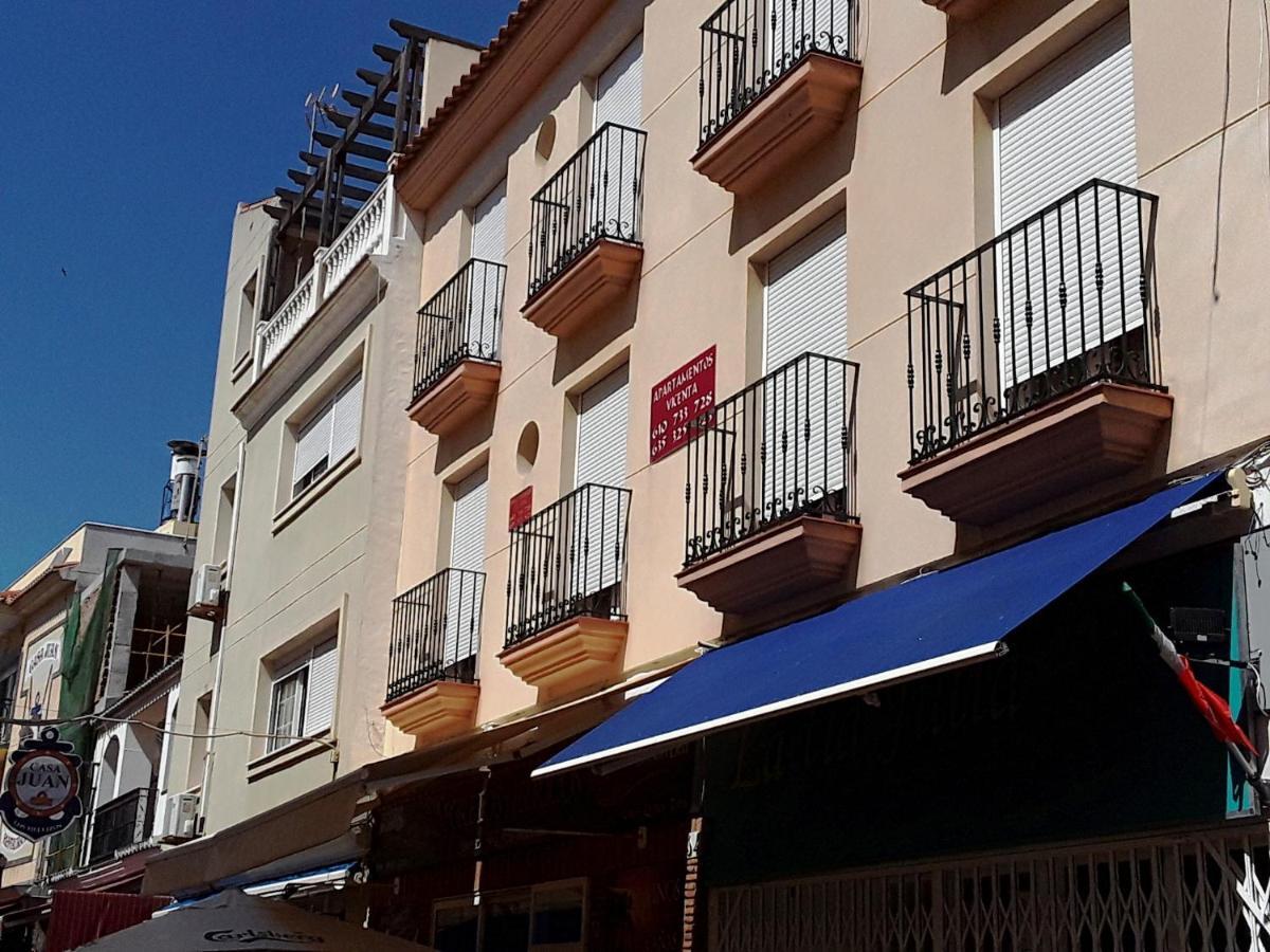 Apartamentos Vicenta Carihuela By Playa Miguel Torremolinos Zewnętrze zdjęcie