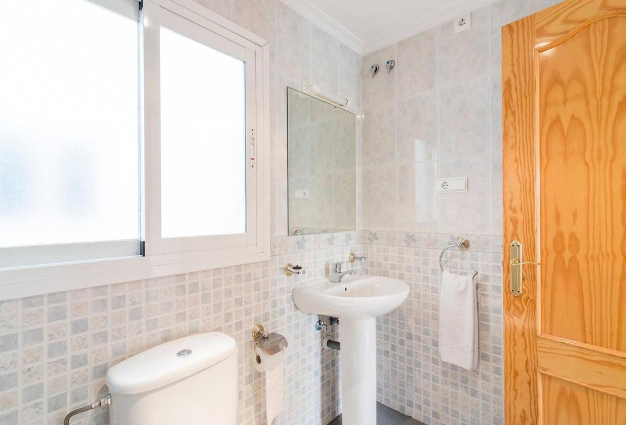 Apartamentos Vicenta Carihuela By Playa Miguel Torremolinos Zewnętrze zdjęcie