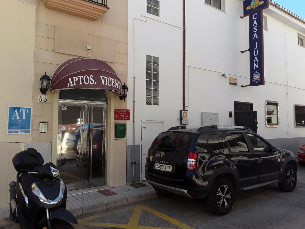 Apartamentos Vicenta Carihuela By Playa Miguel Torremolinos Zewnętrze zdjęcie